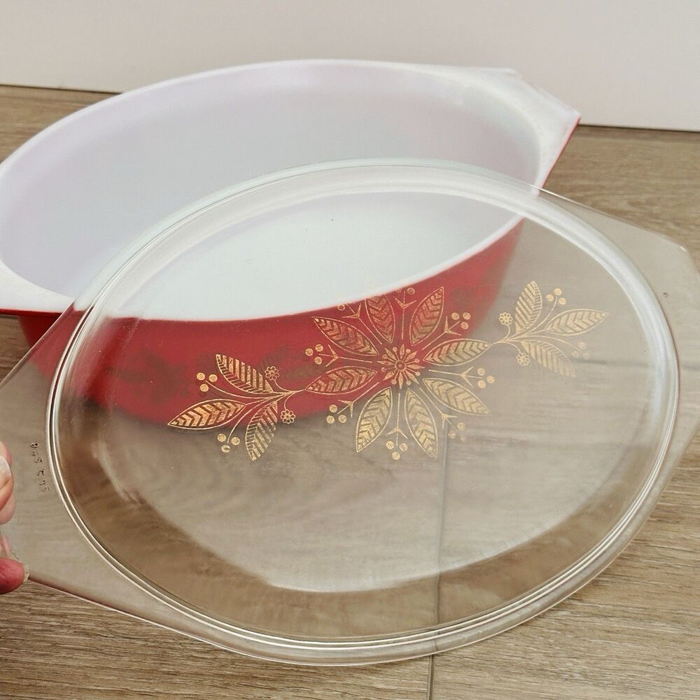 VTG Pyrex Golden Red Poinsettia LID 2.5 Qt Oval Casserole 045 Christmas Promo - Picture 8 of 16